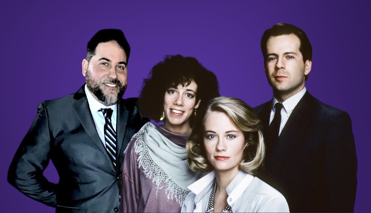 ArguingWMyself's tweet photo. Today, I’m getting in the ring fighting for your attention. And it doesn’t take a detective to find out what this week’s Fun Friday Trivia is.
https://t.co/6DAYVMuDHP
#FunFridayTrivia #tvtrivia #trivia #OTD #Moonlighting #boxing https://t.co/VmIgeo9SlO