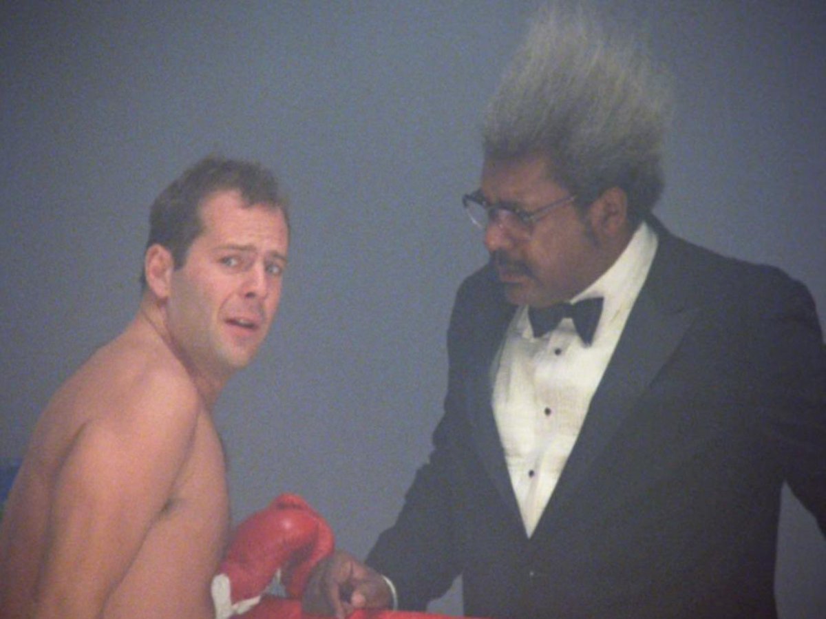 ArguingWMyself's tweet photo. Today, I’m getting in the ring fighting for your attention. And it doesn’t take a detective to find out what this week’s Fun Friday Trivia is.
https://t.co/6DAYVMuDHP
#FunFridayTrivia #tvtrivia #trivia #OTD #Moonlighting #boxing https://t.co/VmIgeo9SlO
