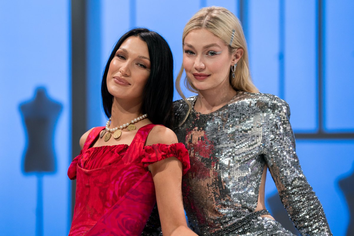 thehadidsource's tweet image. Gigi and Bella Hadid for Next In Fashion 💌