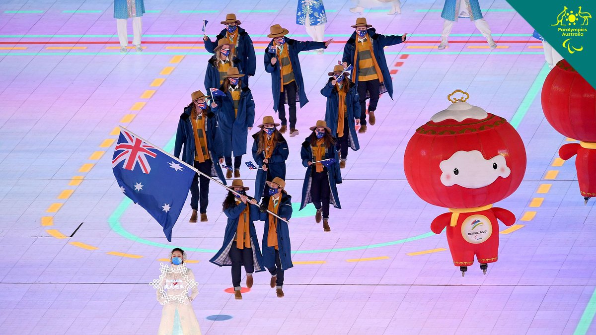 1 year ago today - Melissa Perrine and @mitchgourley lead our team out for the Opening Ceremony of the @beijing2022 winter @paralympics 

#Beijing2022 #WinterParalympics #AusParalympics #ParaSnowboard #ParaAlpine #ParaSnowSports @SnowAust