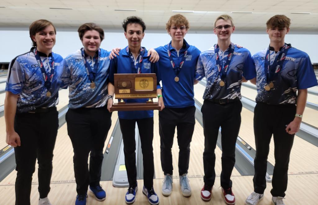 ONWRavenBowling's tweet photo. ** STATE RESULTS **

Tommy threw a ceremonial first ball for being Regional Champion!

The boys then took 2nd place!!

Tommy Mitchell is the Individual State Champion with a 759 series!
Dylan Deprima and Mason Browning take 9th and 14th, respectively!

ONW, you should be proud! https://t.co/ZOuHkwM4zq