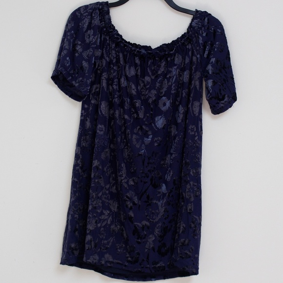 LenitaApril's tweet photo. So good I had to share! Check out all the items I'm loving on @Poshmarkapp #poshmark #fashion #style #shopmycloset #marcnewyork #violetvoss #forever21: https://t.co/ywgsvt9qhM https://t.co/fFXRZO4pc2