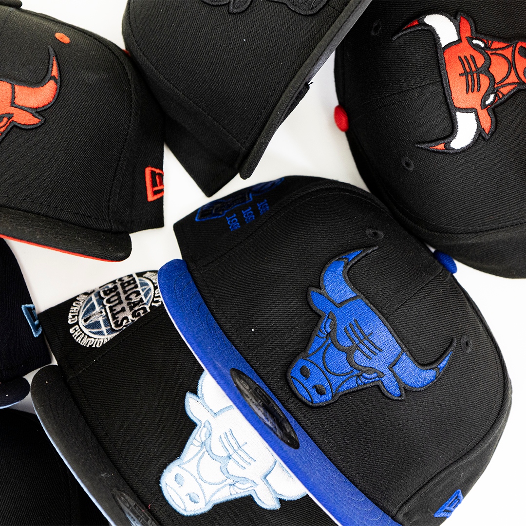 topsnbottomsusa's tweet photo. Representing the Bulls in style with this new era cap! 🏀🔥
#ChicagoBulls #NewEraCap #NBA #Basketball #BasketballHat #BullsNation #BullsFan #NBAFans #SportsFan #SportsFashion #SportsStyle #Streetwear #OOTD #StyleInspiration #FashionAddict #TeamSpirit #ChicagoPride #InstaFashion https://t.co/7YTnHEvvqI
