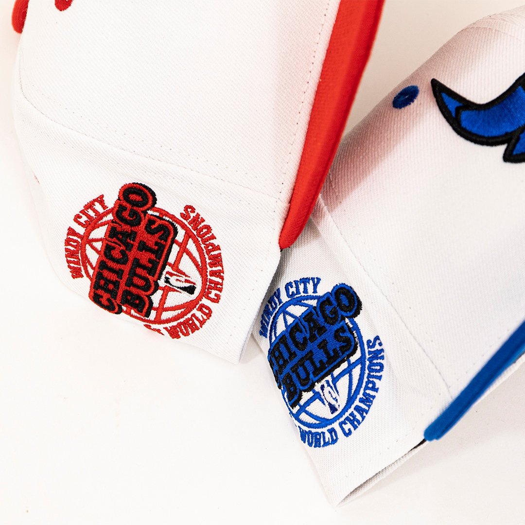 topsnbottomsusa's tweet photo. Representing the Bulls in style with this new era cap! 🏀🔥
#ChicagoBulls #NewEraCap #NBA #Basketball #BasketballHat #BullsNation #BullsFan #NBAFans #SportsFan #SportsFashion #SportsStyle #Streetwear #OOTD #StyleInspiration #FashionAddict #TeamSpirit #ChicagoPride #InstaFashion https://t.co/7YTnHEvvqI