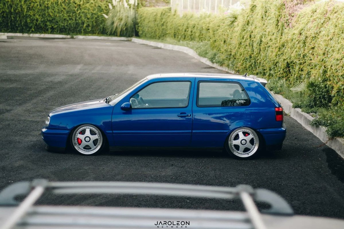 ShineGraffix's tweet photo. Super clean mk3 GTI #golfr #gti #vw #mk7 #wheel #stance #euro #vwvortex #decals https://t.co/pt3JsNUzv2 https://t.co/Ao9votvhz7