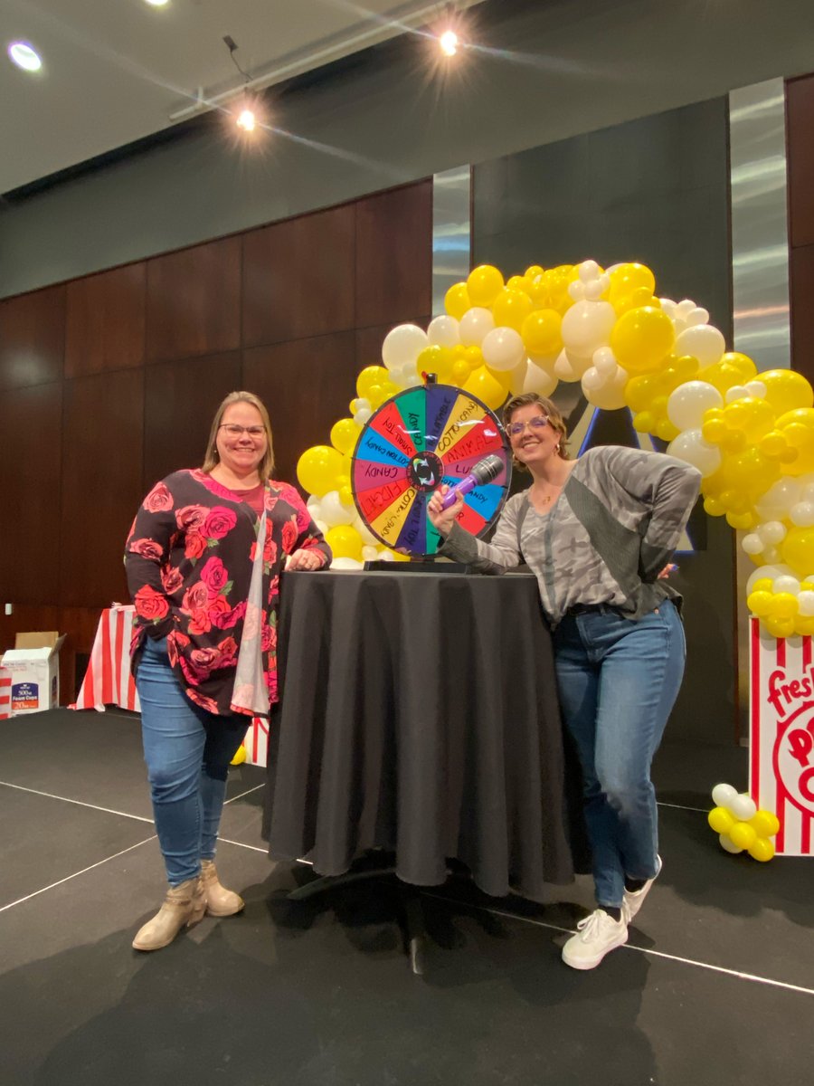 advisorsexcel's tweet photo. We are grateful for each of our employees! The best day for the best employees! Thank you to our awesome team at AE. You make the difference!
#OneAE #EmployeeAppreciationDay https://t.co/oece5UO9YP