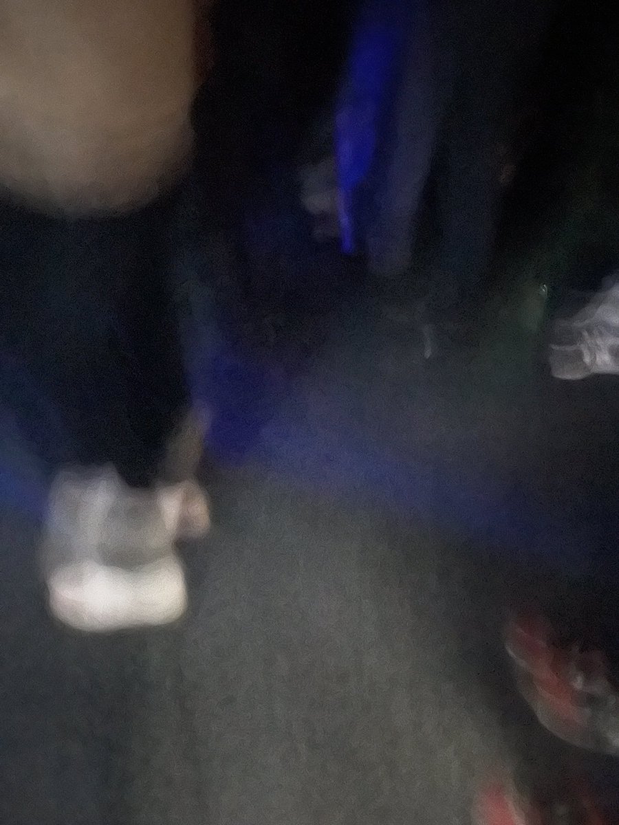 JustinYeahhhh's tweet photo. This was sooo good tonight #goldpanda #clwb #sogood https://t.co/rDvQk8c5f8
