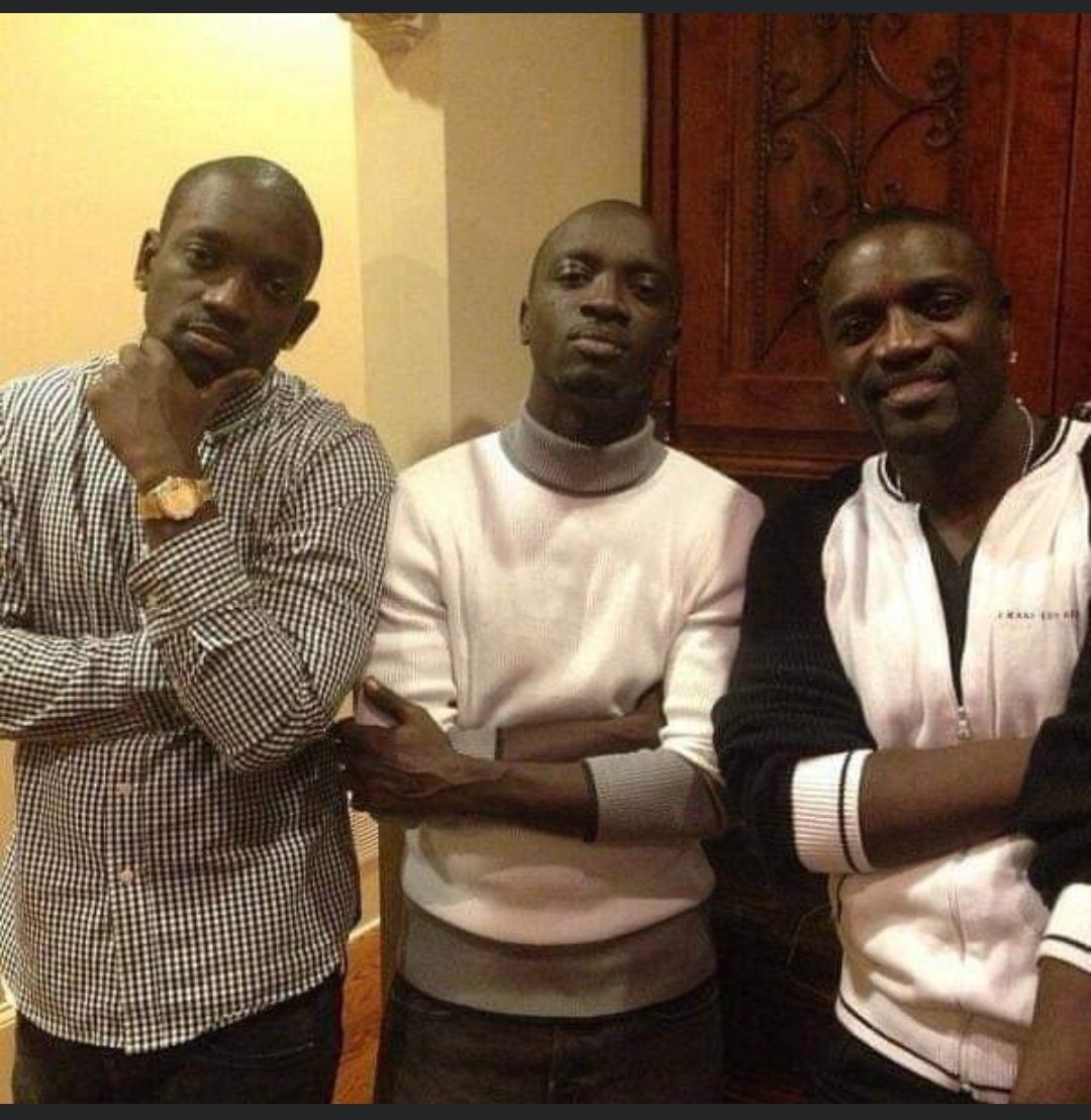 AppelsMask's tweet photo. @Youridefou Akon, Bkon et Ckon... la famille Kon https://t.co/cLUWuvFruC
