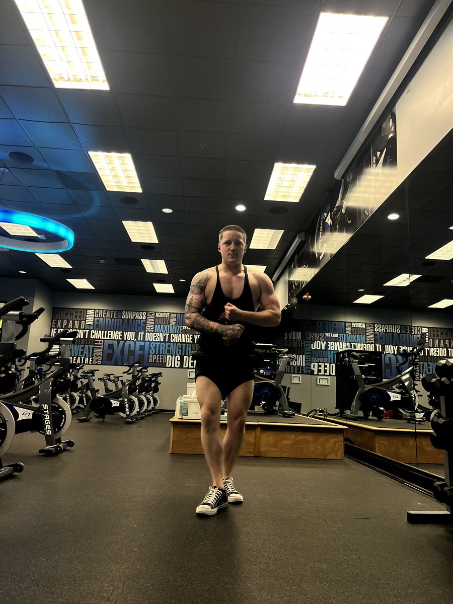HitPotHot's tweet photo. I swear I don’t skip leg day 😂 https://t.co/01xKltzN5i
