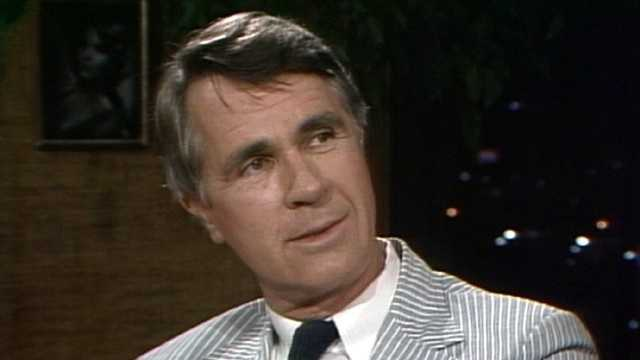 NLCarolynMuse's tweet photo. Remembering film/television/theatre actor James Noble, who was born #OTD (March 5th) in 1922.  #AstheWorldTurns #AWorldApart #TheDoctors  #OneSummerLove #BeingThere #Benson #PromisesintheDark #AirplaneIITheSequel #ATigersTale #PerfectStrangers #ChancesAre https://t.co/adPONFhQVc