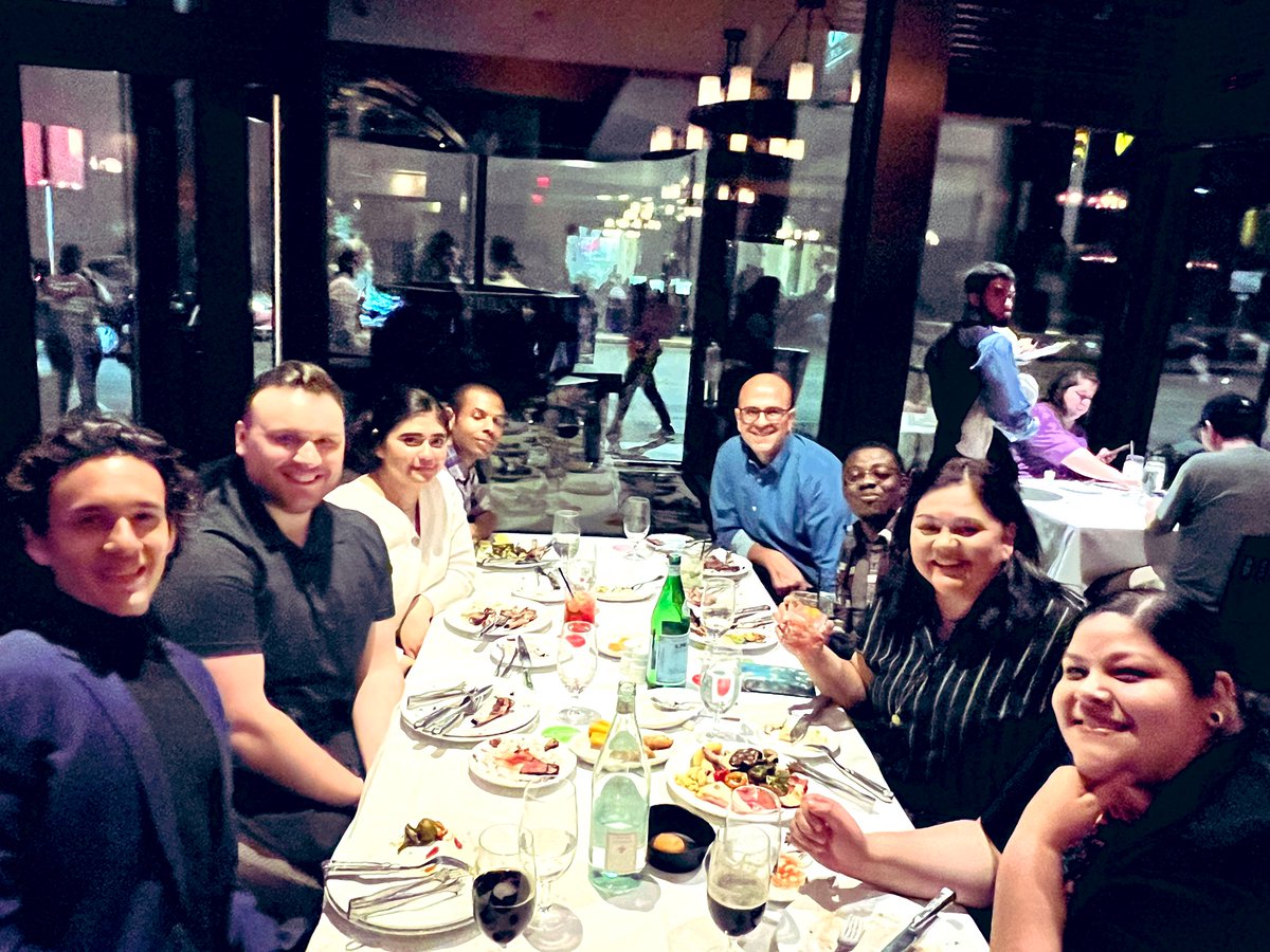 A great night out with awesome colleagues <a href="/srntorg/">SRNT</a>: <a href="/LauraEODell/">Laura O’Dell</a> <a href="/Dr_BHenderson/">Brandon Henderson</a> <a href="/olszewski_nate/">Nate Olszewski</a> <a href="/SOrtegon96/">Sebastian Ortegon</a> <a href="/stetteh_quarsh/">Sammy</a>