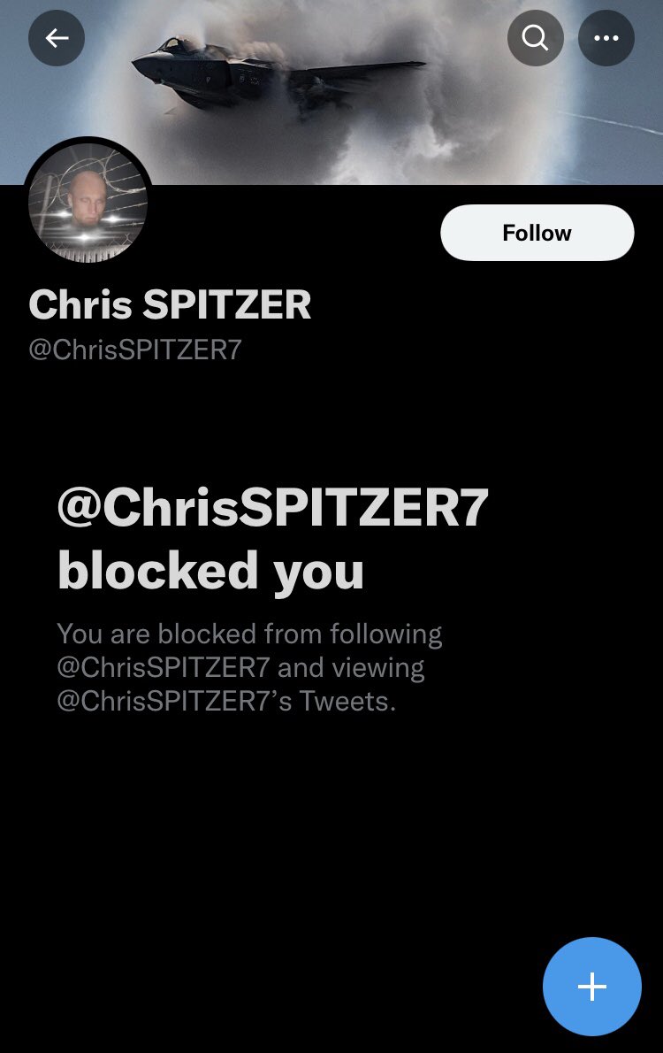 MHuntington7's tweet photo. Thatโs random. He must be housecleaning those with different takes or opinions? ๐ค Or didnโt like me calling out probunkers? ๐คท Bummer. #UFOTwitter #Probunkers https://t.co/ZZBXIsYpCg