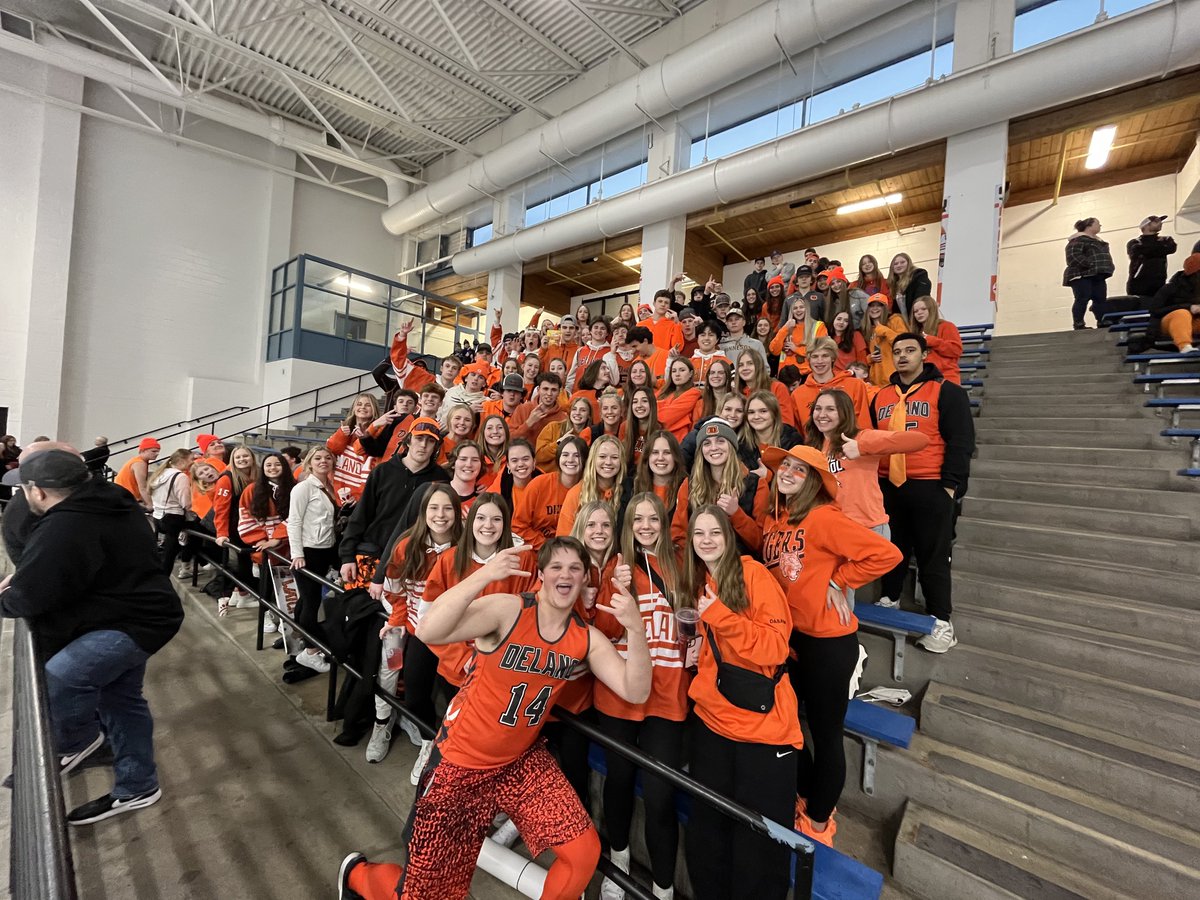 TigrHockey's tweet image. 🔥🔥🔥🔥 Let’s GO!!!! 🔥🔥🔥🔥

#OrangeOut #StudentSection