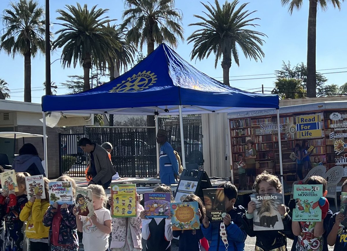 Stacey Caddel (@staceycaddel) on Twitter photo Celebrating our last day of Read Across America! Mrs. Lipinski’s kindergarteners share their free book selections! Thanks <a href="/RedlandsUSD/">Redlands USD</a> <a href="/RedlandsRotary/">Redlands Rotary Club</a> <a href="/RedlandsNews/">Redlands Daily Facts</a> Read For Life Celebrating our last day of Read Across America! Mrs. Lipinski’s kindergarteners share their free book selections! Thanks <a href="/RedlandsUSD/">Redlands USD</a> <a href="/RedlandsRotary/">Redlands Rotary Club</a> <a href="/RedlandsNews/">Redlands Daily Facts</a> Read For Life