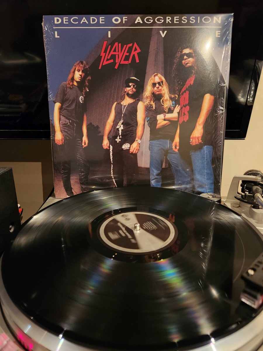 SpinVinyl1's tweet photo. Spinning some more thrash to get me into beast mode for the night. Slayer's Decade Of Aggression is probably the best live thrash album ever!
#Slayer #DecadeOfAggression #HellAwaits #WarEnsamble #AggressivePerfector #KerryKing #vinylrecords https://t.co/8gEKqEfzkE