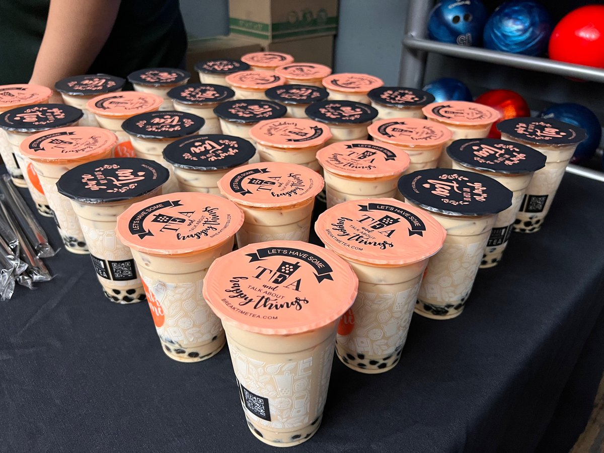 breaktimetea's tweet photo. Bowling 🎳 + boba 🧋 @ SJSU https://t.co/Gl6b5E4kw7