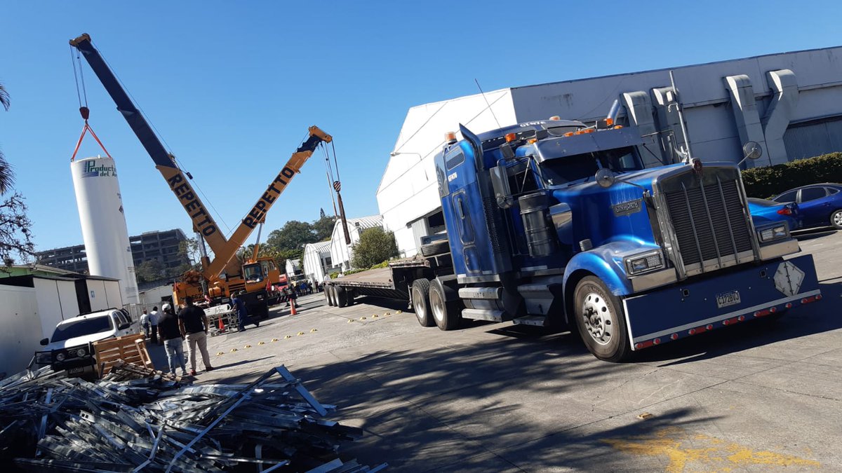 Factor4_GT's tweet photo. 📢Los trabajadores del antiguo Hospital Temporal Parque de la Industria denuncian que su traslado al Hospital de Referencia Nacional de Enfermedades Respiratorias implica una disminución de incluso el 50% en los honorarios percibidos por todo el personal. https://t.co/4zKXwQHcqZ