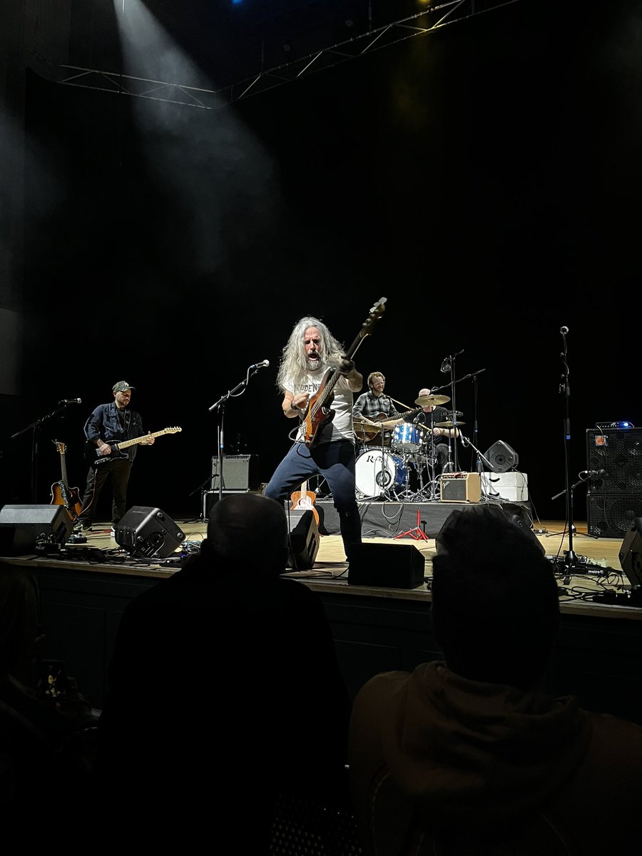 MrGrahamLobb's tweet photo. @turinbrakes great show tonight….. https://t.co/dePWROsZOA