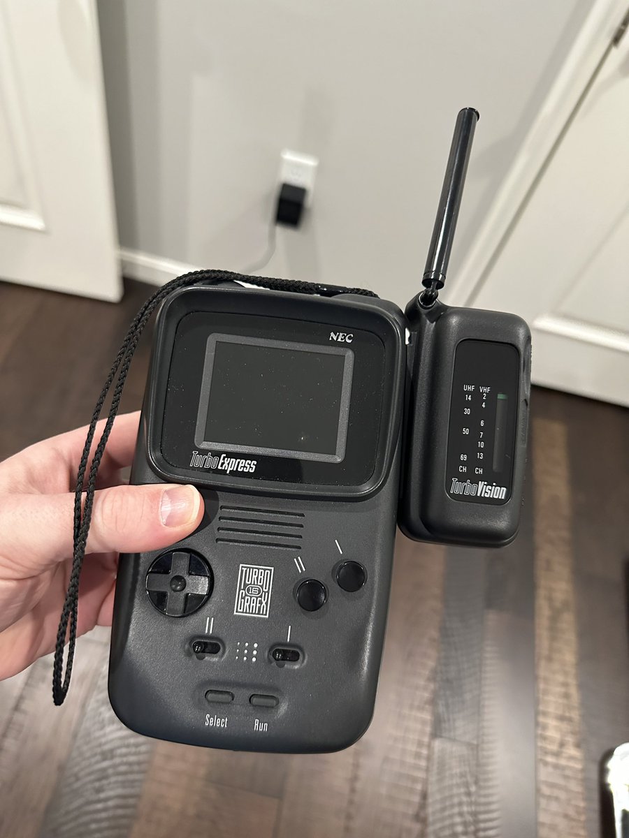 Adam Bledsoe tweet media