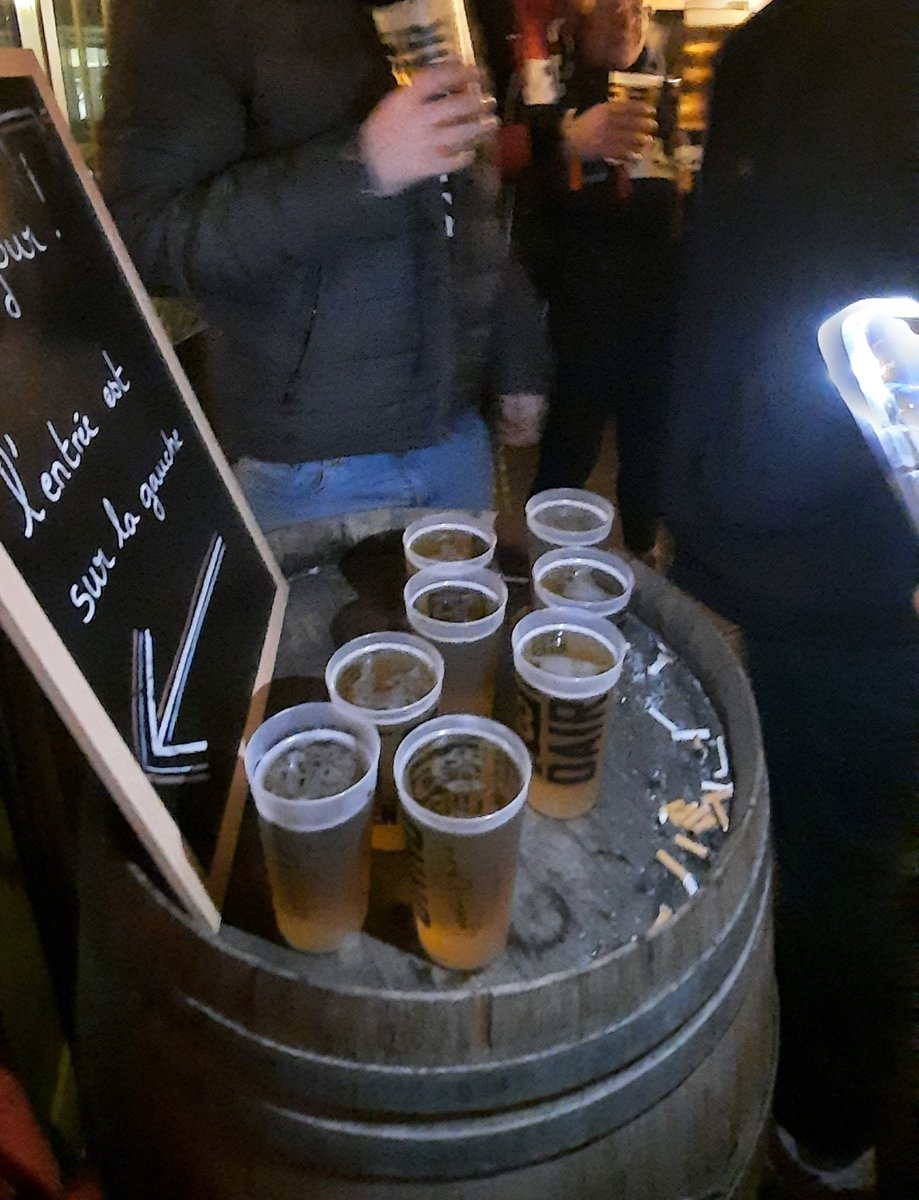 Merci pour la tournée du patron Jacquot <a href="/Reboh21/">Reboh Jacques</a> ! On vient on perd et on s'en va... mais comme des Princes ! #UltrasMulhouse2000 <a href="/ScorpionsMulho/">Scorpions de Mulhouse</a>