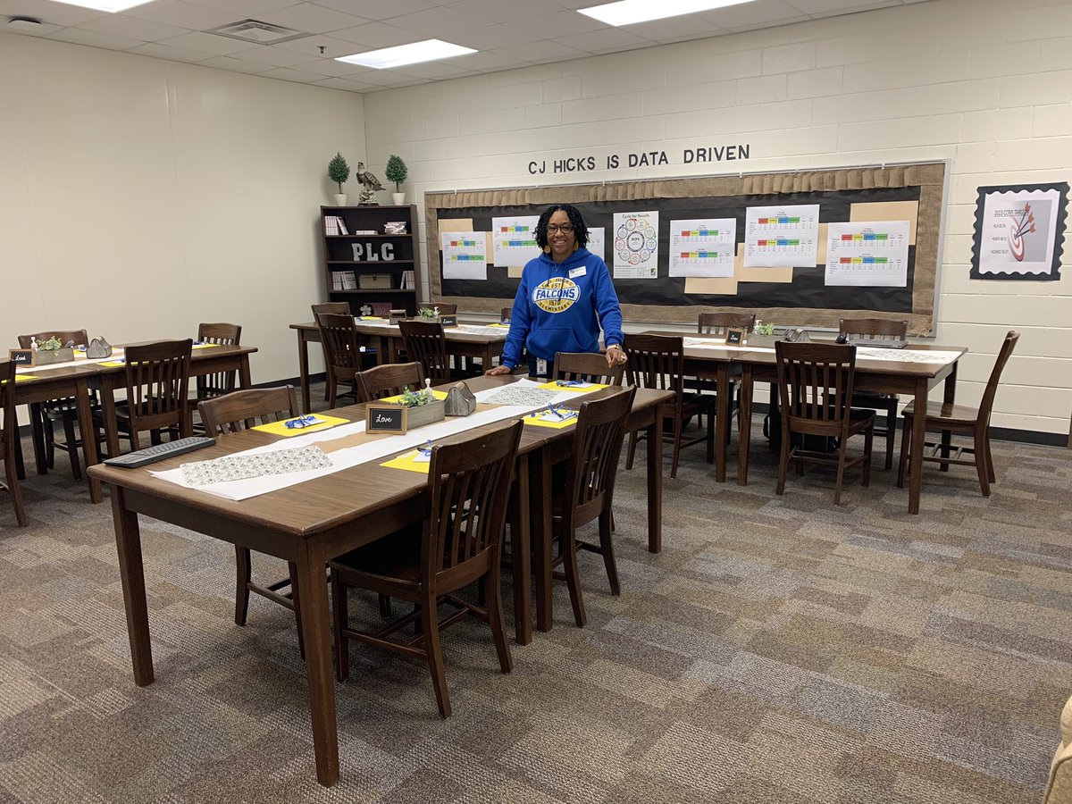 GilbertAilia's tweet photo. Today, was great as Ms. Waddell and I prepared for AP team members and to learn along with them as Ms. Printup shared key valuable information to increase SS achievement. #RCPS_APs_Rock! @CJHicksElem @PrincipalCJHES @RCPS_SS @RCPS_ElemED https://t.co/L2wCrHzDe3