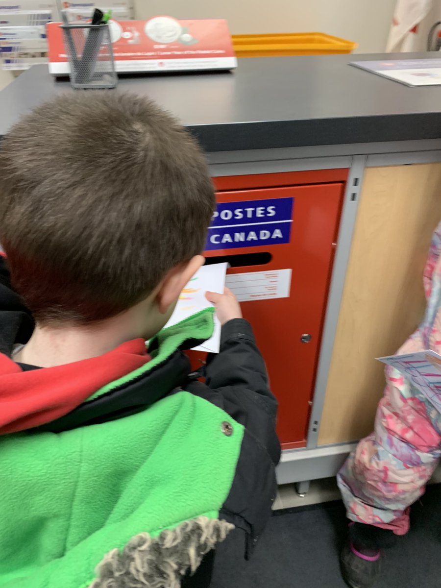#kinders had a great time learning how postal workers are #communityhelpers! We got a tour of our local post office and even got to stamp &amp; mail a letter of our own! #fieldtripfun!
