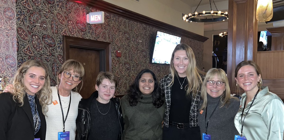 UMassSportMS's tweet image. Had a great time repping @McCormackUMass at the @WomenSportsTech event tonight and meeting #sportsbiz leaders from across the world 🌎 #womeninsports #changetheratio