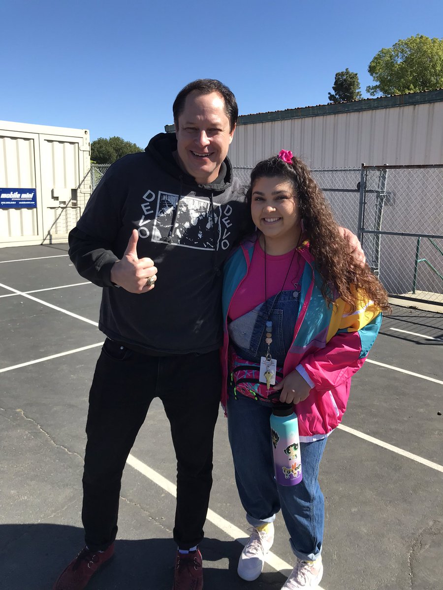 When it’s 80’s Day you can go light or dark. #80sdressup <a href="/FallbrookStem/">Fallbrook STEM Academy</a> <a href="/aarias2552/">Ana Arias</a> <a href="/Mrs_Enriquez_5/">Monica Enriquez</a> <a href="/lhilsabeckfss/">Larry Hilsabeck</a>