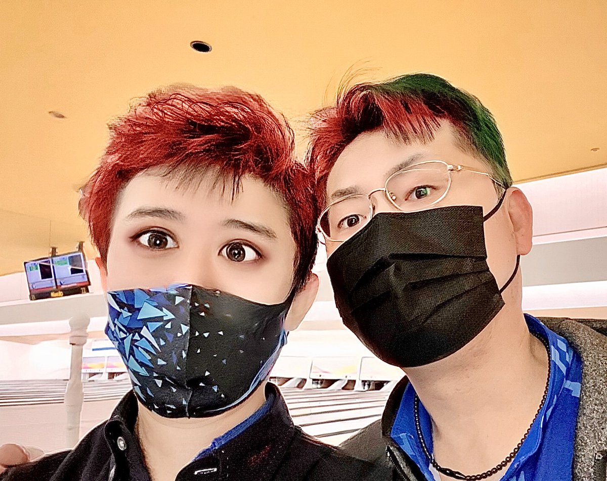 genzo0228's tweet photo. 2023.3.4 🌟
R4 北陸30県競技大会🎳
アノ人のお隣からスタート❤️に
興奮がおさまらない漢、
#マジGENZO
#WAVE40 https://t.co/wZ0LUoiK26