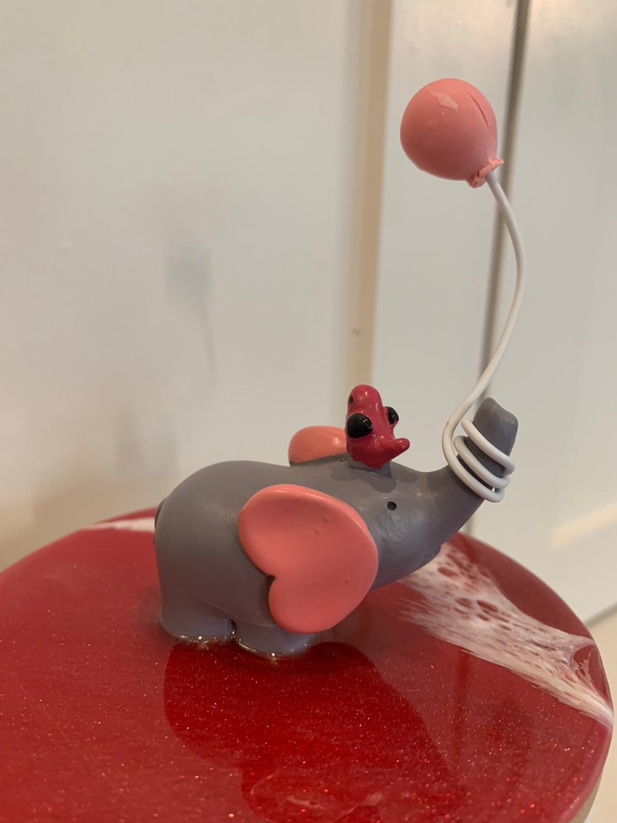 abundantly_art's tweet photo. Excited to share the latest addition to my #etsy shop: Happy Elephant Storage Jar https://t.co/K0qdz18RBI #red #mothersday #jarstorage #elephant #cardinal #balloon #elephantlover #storagejar #candyjar https://t.co/0QzTBuEarG