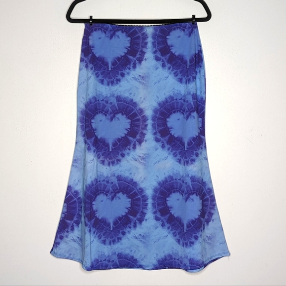 ShopResalem's tweet photo. So good I had to share! Check out all the items I'm loving on @Poshmarkapp #poshmark #fashion #style #shopmycloset #lululemonathletica #joie #omighty: https://t.co/zC8PbCRele https://t.co/23b2104PBa