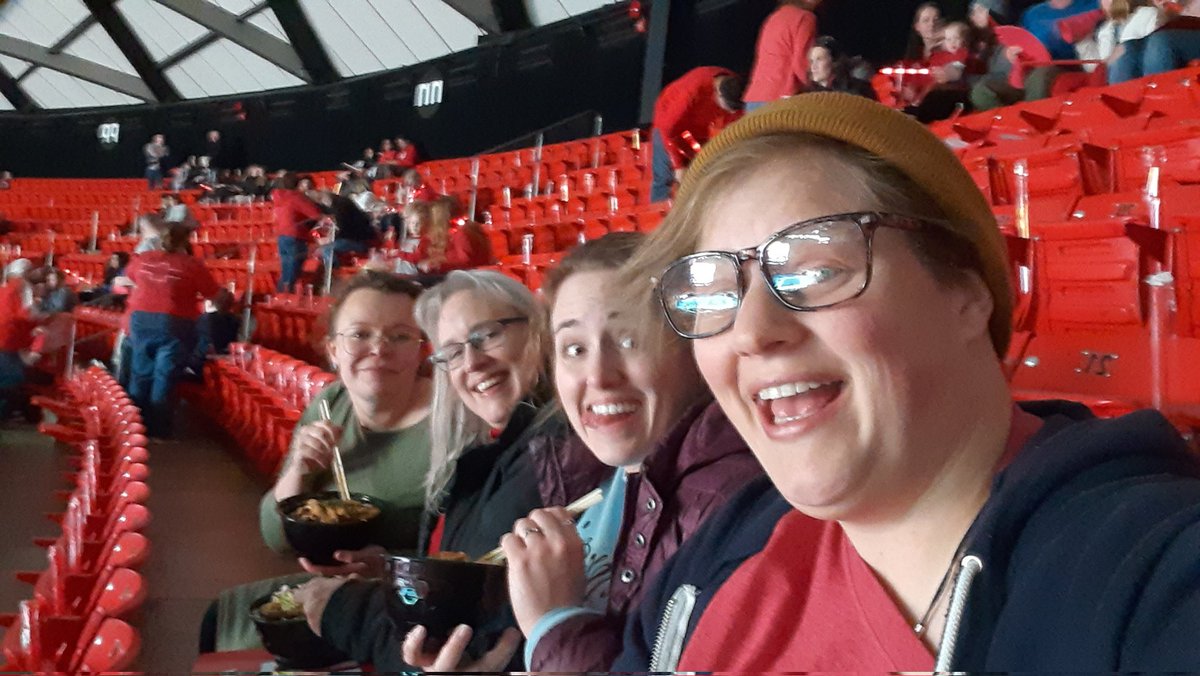 Excited for <a href="/UtahGymnastics/">Utah Gymnastics</a> with the girls 
#GoUtes