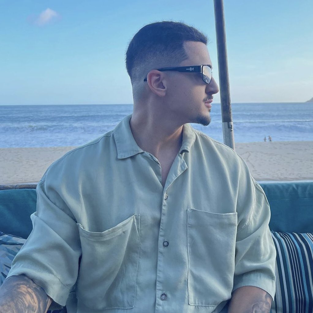 fivebuc's tweet image. 