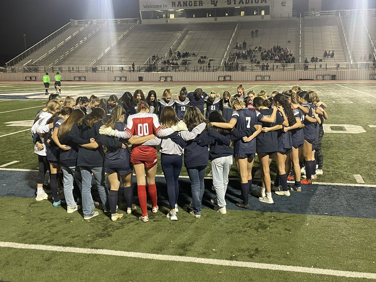 SV Ranger Girls Soccer (@svabc_gsoccer) on Twitter photo Pregame huddle with our current and future Rangers. What a great group! #RangersWeWillBe ⚽️ 🤍💙
<a href="/WranglersSBMS/">Spring Branch MS</a> <a href="/Athletics_SVMS/">SVMS Athletics</a> <a href="/50_50Pod/">The 50/50 Podcast ⚽️🎙</a> <a href="/hinojosa_david/">David Hinojosa</a> <a href="/LethalSoccer/">Coach Duque</a> <a href="/SV_Rangers/">SV Ranger Athletics</a> <a href="/sa_terrence1/">SA_terrence1</a> <a href="/BMar1842/">Brian Martinez</a> <a href="/Soy_SAF/">SOY SAN ANTONIO FÚTB⚽️L</a> <a href="/imnotsumitnagar/">Sumit Nagar</a> <a href="/6a_28/">SA High School & Club Soccer</a> <a href="/valleyventana/">SVHS Media</a> Pregame huddle with our current and future Rangers. What a great group! #RangersWeWillBe ⚽️ 🤍💙
<a href="/WranglersSBMS/">Spring Branch MS</a> <a href="/Athletics_SVMS/">SVMS Athletics</a> <a href="/50_50Pod/">The 50/50 Podcast ⚽️🎙</a> <a href="/hinojosa_david/">David Hinojosa</a> <a href="/LethalSoccer/">Coach Duque</a> <a href="/SV_Rangers/">SV Ranger Athletics</a> <a href="/sa_terrence1/">SA_terrence1</a> <a href="/BMar1842/">Brian Martinez</a> <a href="/Soy_SAF/">SOY SAN ANTONIO FÚTB⚽️L</a> <a href="/imnotsumitnagar/">Sumit Nagar</a> <a href="/6a_28/">SA High School & Club Soccer</a> <a href="/valleyventana/">SVHS Media</a>