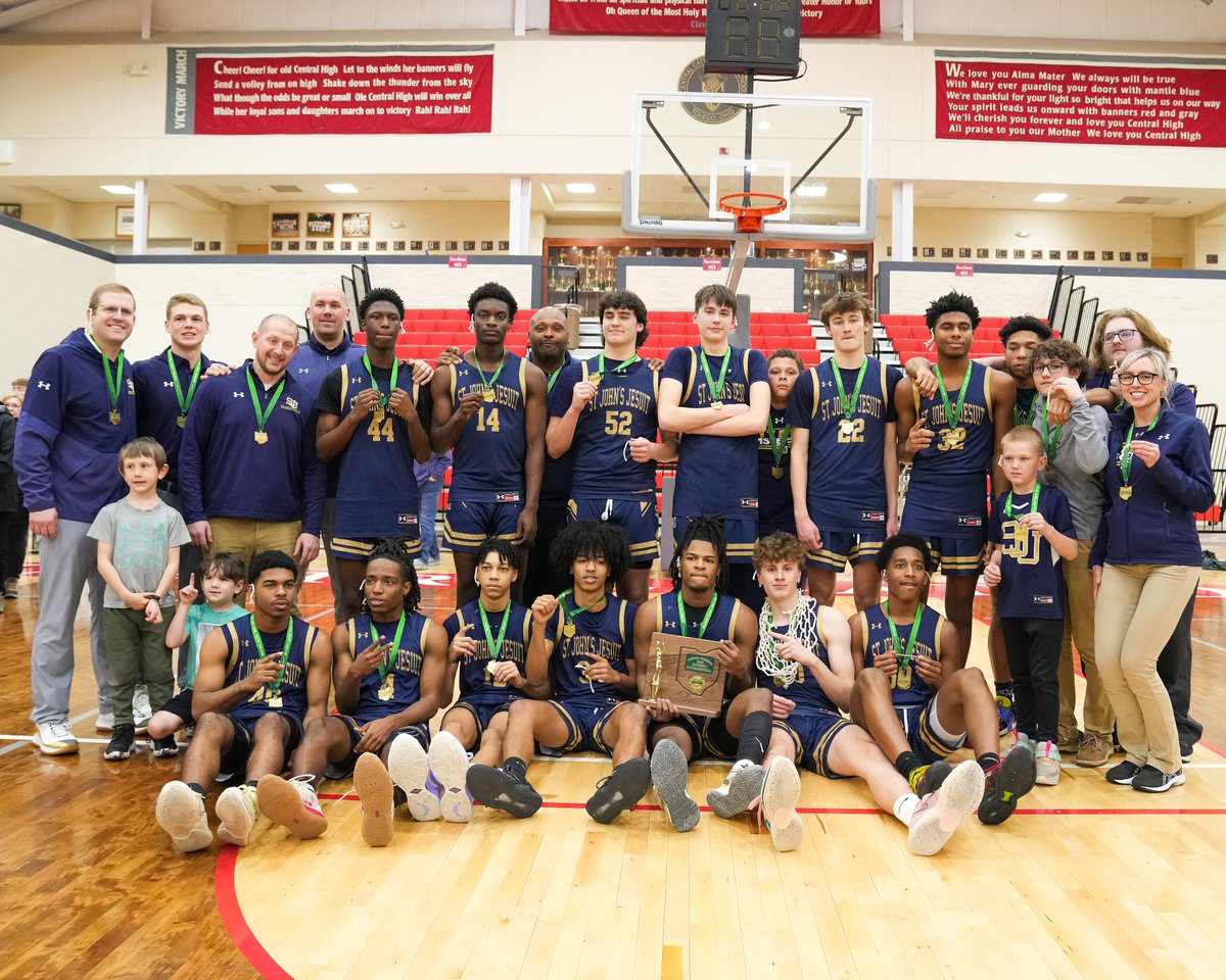 🏆 DIV I District Champions 🏆

🏀 St. John's Jesuit Titans 🏀

More on the Game 💻 bcsnnation.com