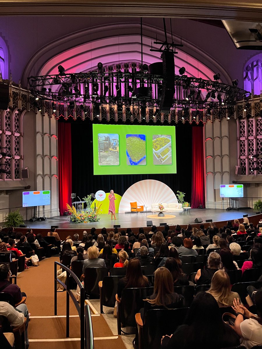 USC Alumni Association tweet media