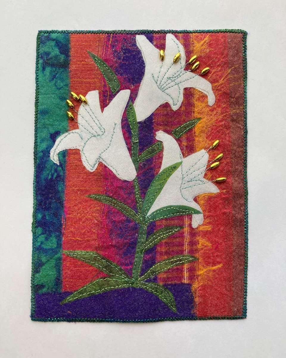 cree8Bonney's tweet photo. #TAE23 postcard on its way to #canada ‘where the lilies blow’ #stitchedtextile raising funds for #UNYAyouth #twitterartexhibition https://t.co/HWdbn9Bj0J