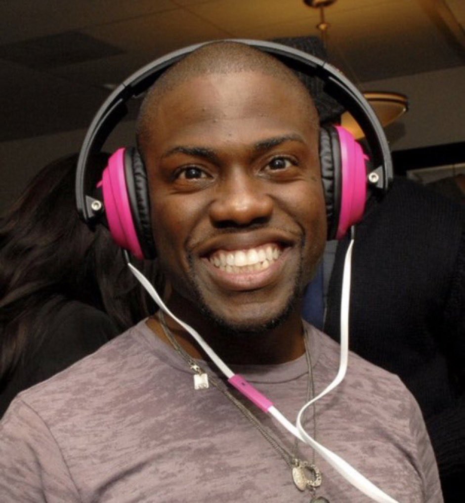 Me listening to old Deen squad songs