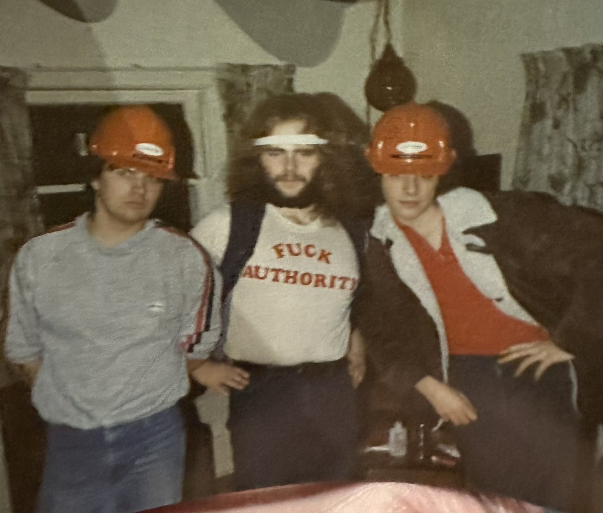 jordanbpeterson's tweet image. Met a college roommate from 44 years ago tonight. Photos from that time.  I was seventeen.
