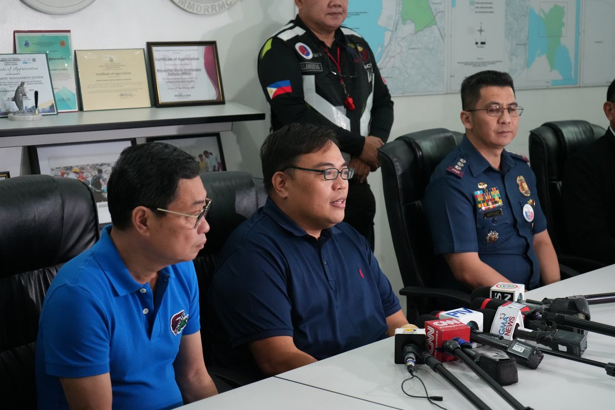 Official MMDA tweet media