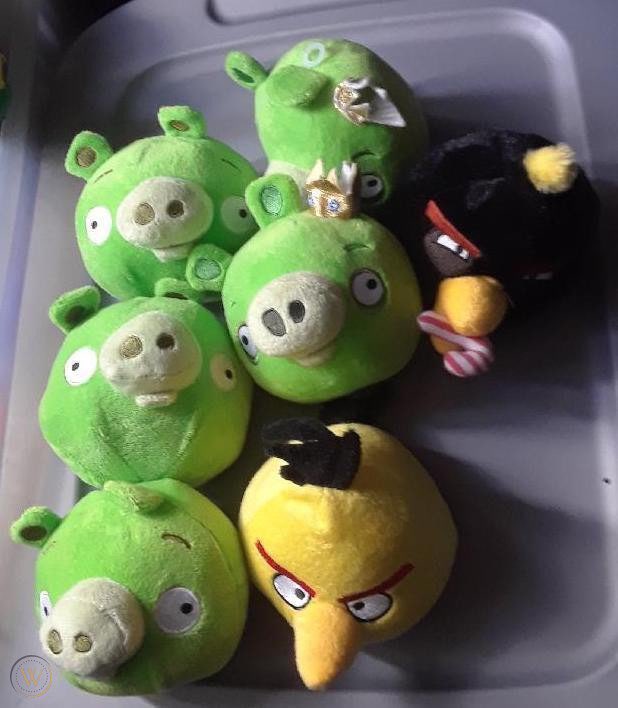 Angry Birds Plush Facts tweet media