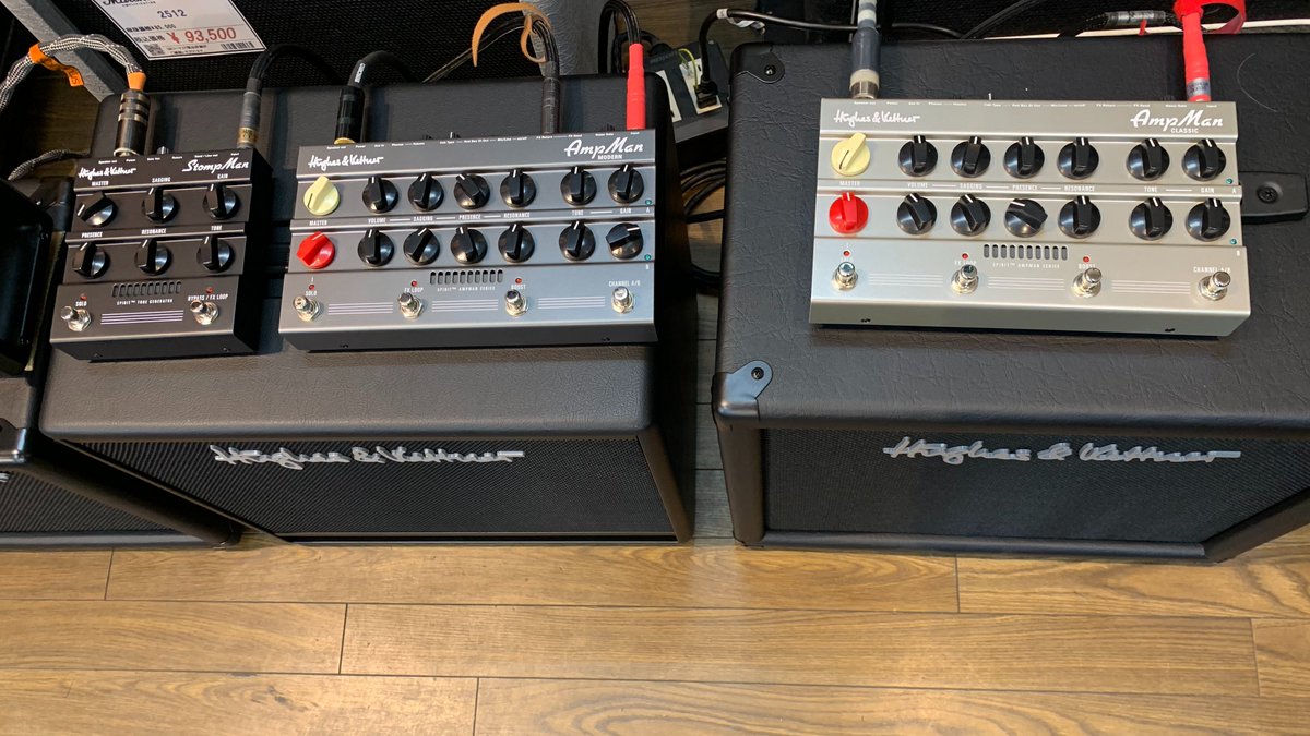 ikeberevole's tweet photo. Hughes&Kettner のペダル型アンプ!!!!!
AmpMan (直訳するとアンプ男でしょうか( ´∀` )
手のひらサイズのStompManもそれぞれ
店頭で体感頂けます!
https://t.co/vAmS8SPpyS
#Hughes #AmpMan #StompMan #リボレアンプ https://t.co/bYC5czpTvc