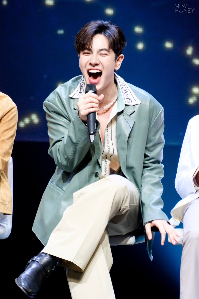 honeymiiw's tweet photo. 230302 ꔛ มอนิ่งคับ ขอให้มีแต่รอยยิ้มน้า 💖
@wixxiws #mixxiw
#MoonlightChickenFinal https://t.co/9CWvQr3mjm