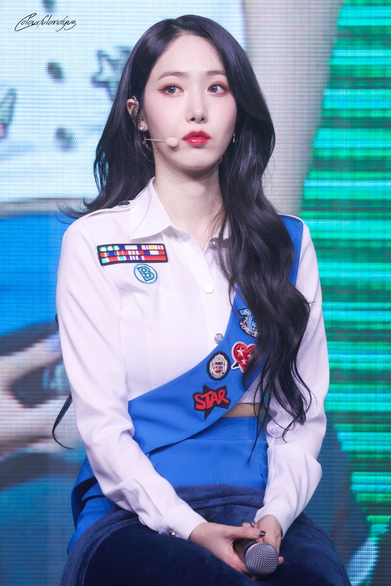 colourfuland55's tweet photo. 20230225 VIVIZ FANS MEETING IN HONG KONG 
Finally I got some time to edit the photo took in fans meeting 😂😂
#SINB #viviz #eunha #umji #VIVId_dayZ #VIVId_dayZ_in_hk https://t.co/G00O4VNjum