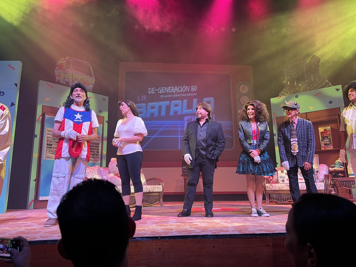 DeborahTiempo's tweet photo. ¡Espectacular! Degeneración 80 La Batalla Final #muertadelarisa #teamroqueros @titaguerrero @yamarislatorre Gerardo Ortiz, Herbert Cruz, Chicky Starr, Adrian Garcia, Loubriel se botaron. https://t.co/EG0ySWYTH3