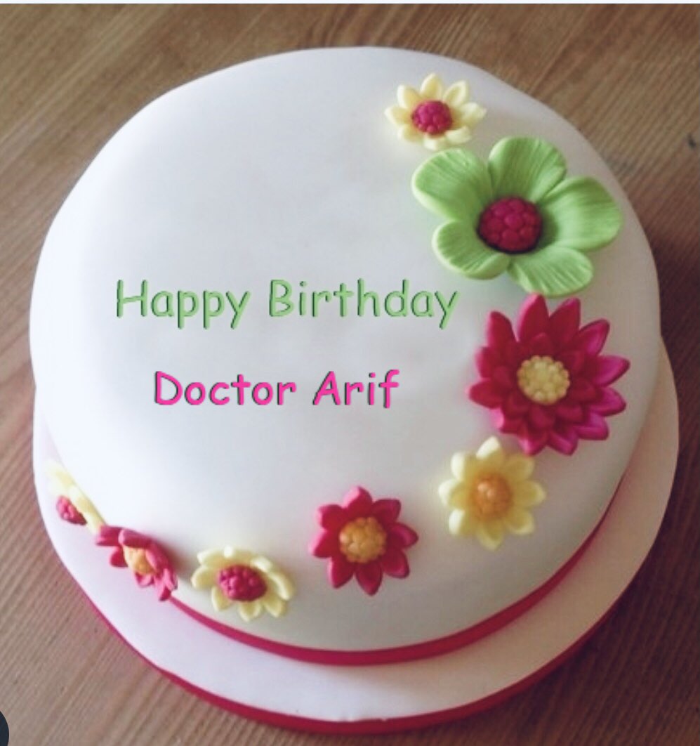ArifTuri3's tweet photo. Happy birthday! You are only young once so enjoy it to the fullest. Time passes way too fast and you don’t get these years back https://t.co/JMxQsf3vHm