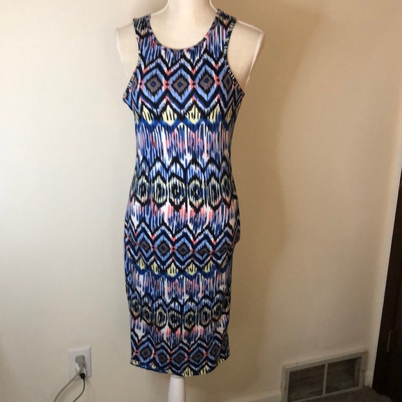 fireupqueen's tweet photo. So good I had to share! Check out all the items I'm loving on @Poshmarkapp from @RhondaJoMorales #poshmark #fashion #style #shopmycloset #bodycentral: https://t.co/Qz7QzK2S6t https://t.co/p26k6EEQiL
