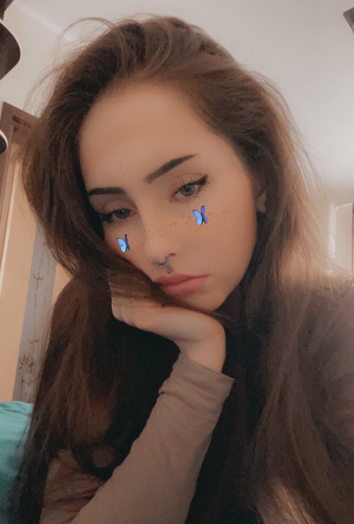 Anastasiia 💛💙 on Twitter: "https://linktr.ee/anastasiia_mut"