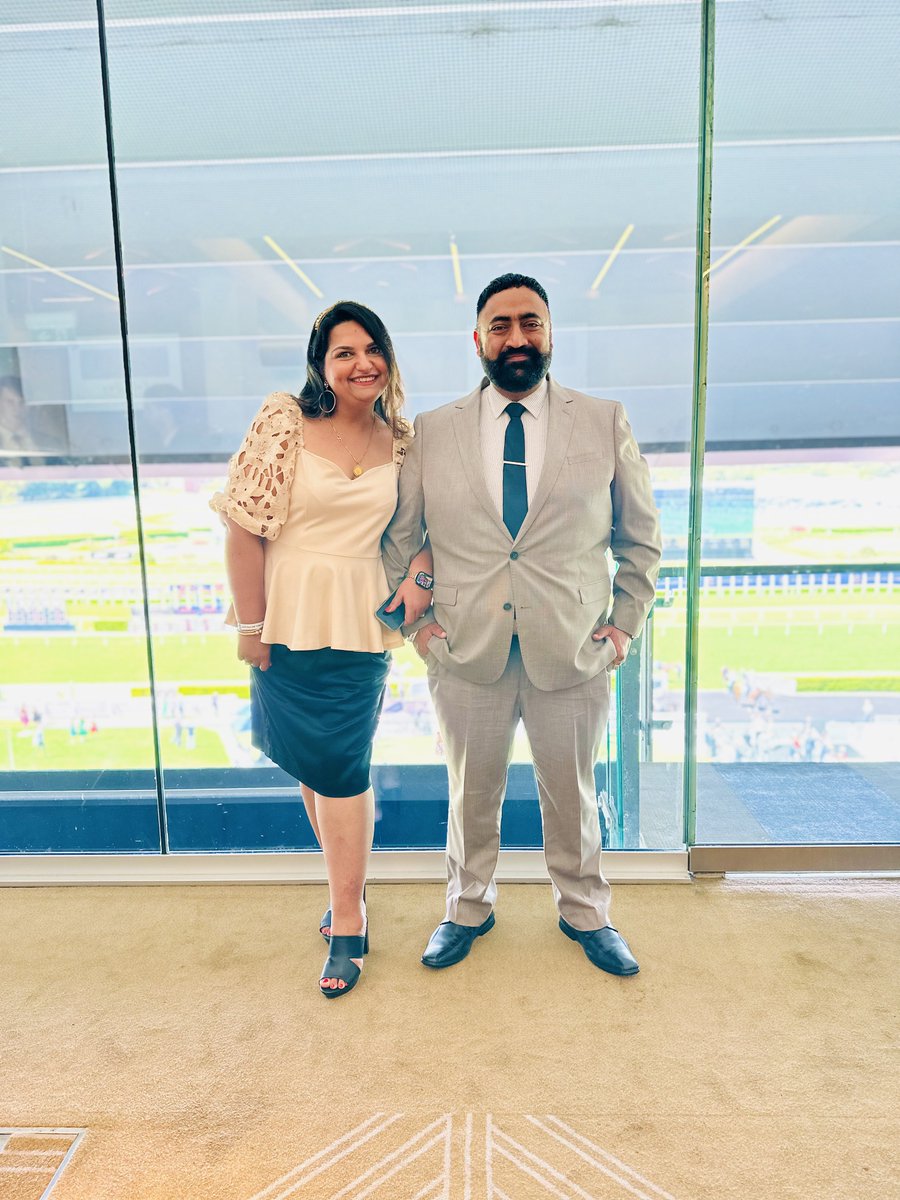 jugnu30's tweet photo. Enjoying Randwick Guineas Day @royalrandwick Randwick Racecourse..an awesome day out❤️ https://t.co/gssWyoitx9