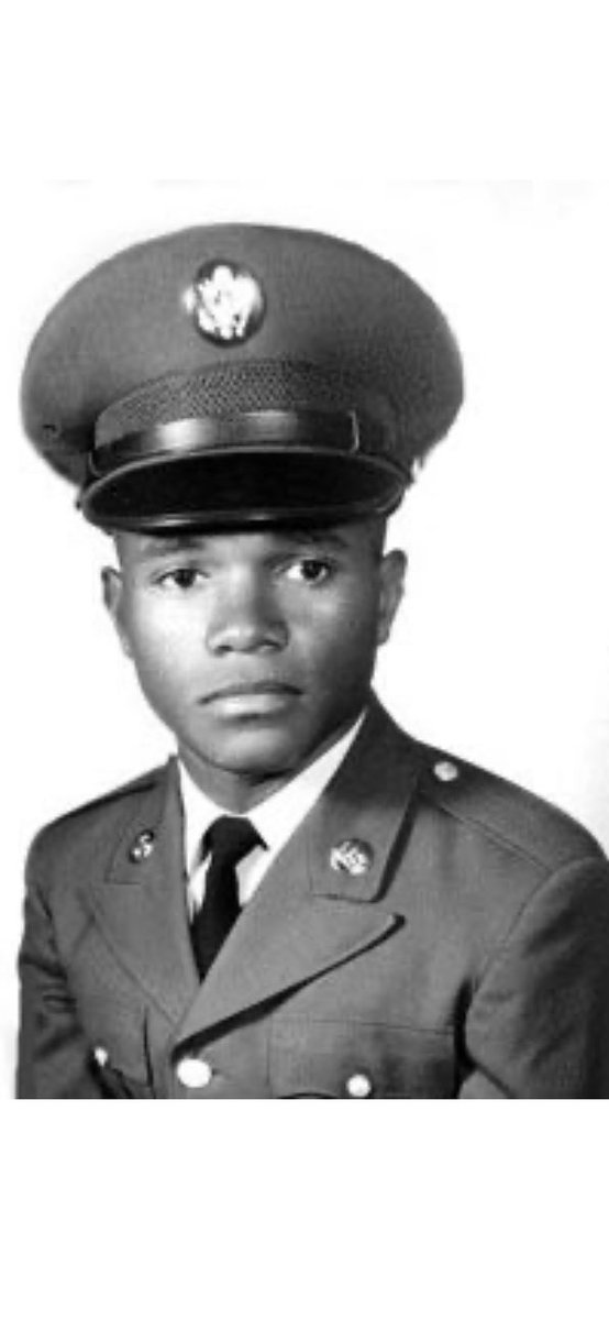 44MagnumBlue1's tweet photo. United States Army Private First Class Domingo Ortiz was killed in action on March 3, 1968 in Kontum Province, South Vietnam. Domingo was 20 years old and from New York City. C Company, 503rd Infantry, 173rd Airborne Brigade. Remember Domingo today. “Sky Soldier.” American Hero🇺🇸 https://t.co/ACwx29q7GM
